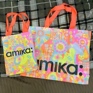 Amika Totes